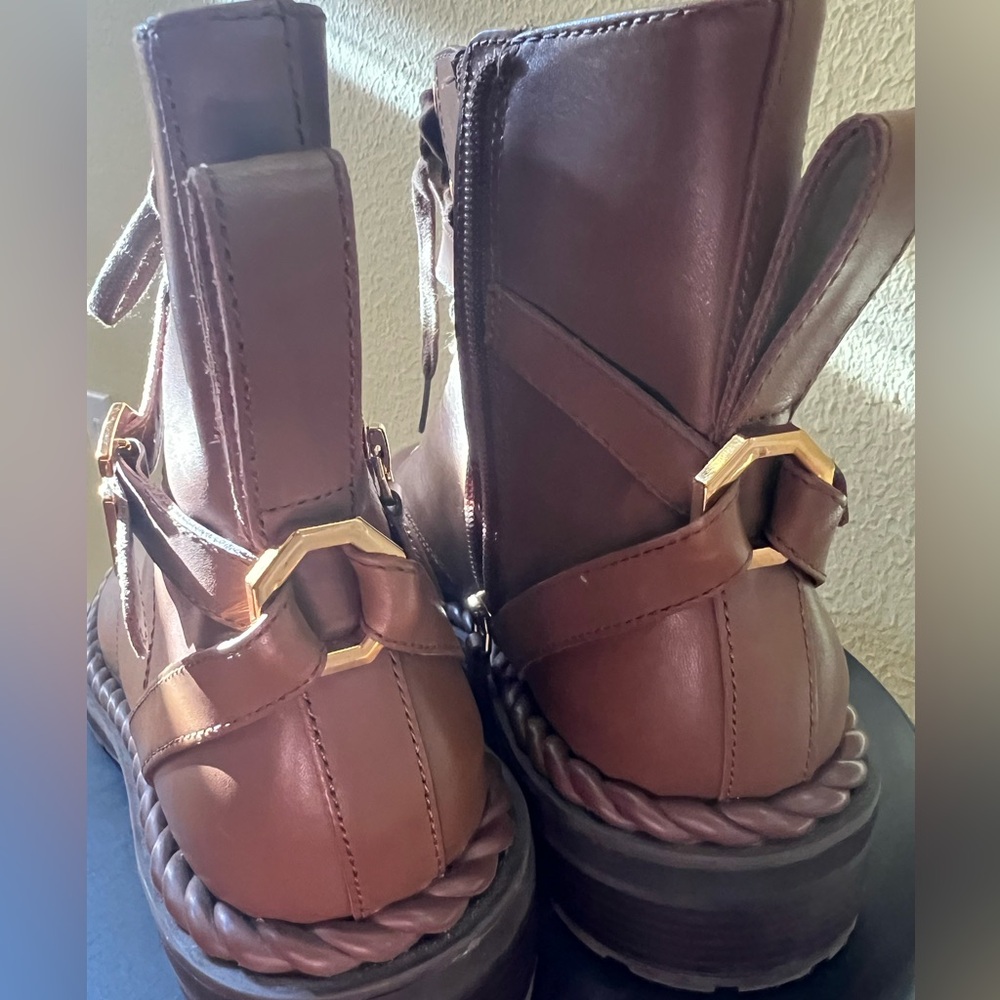 Brown Leather Lace-Up - Zip Up Combat Ankle Boots, Women’s size 10
